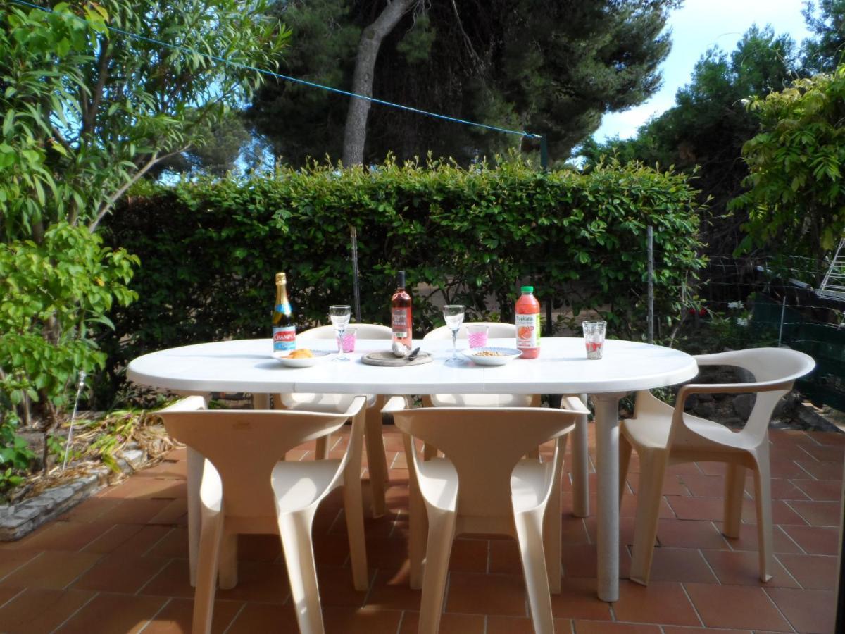 Holiday home Maison Au Calme De La Pinede, Piscine, Et Farniente *
